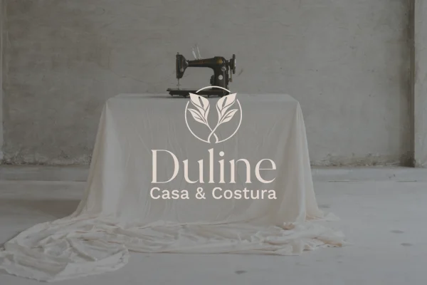 ESSENCIAR-DULINE-CASA-COSTURA-IDENTIDADEVISUAL-BRANDING-NAMING-MARCA-AGENCIA-RIODEJANEIRO-SAOPAULO-DESIGNPARALOJAS-MARCADEROUPA-PAPELARIA-INDUSTRIAL (1)