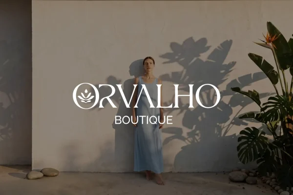 essenciar_design_identidadevisual_branding_orvalhoboutique_agenciadedesign_logotipo_elegante_lojaderoupa_ecommerce_visualidentity_marketing_riodejaneiro_saopaulo (6)